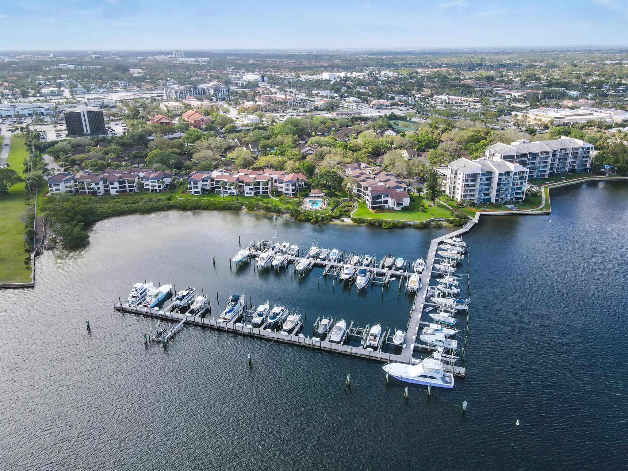 TWELVE OAKS CONDO - Residential