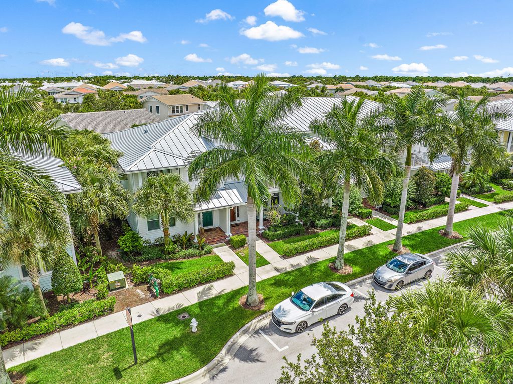 Photo of 1176 S Community Drive Dr, Jupiter, FL 33458 (MLS # R10817415)