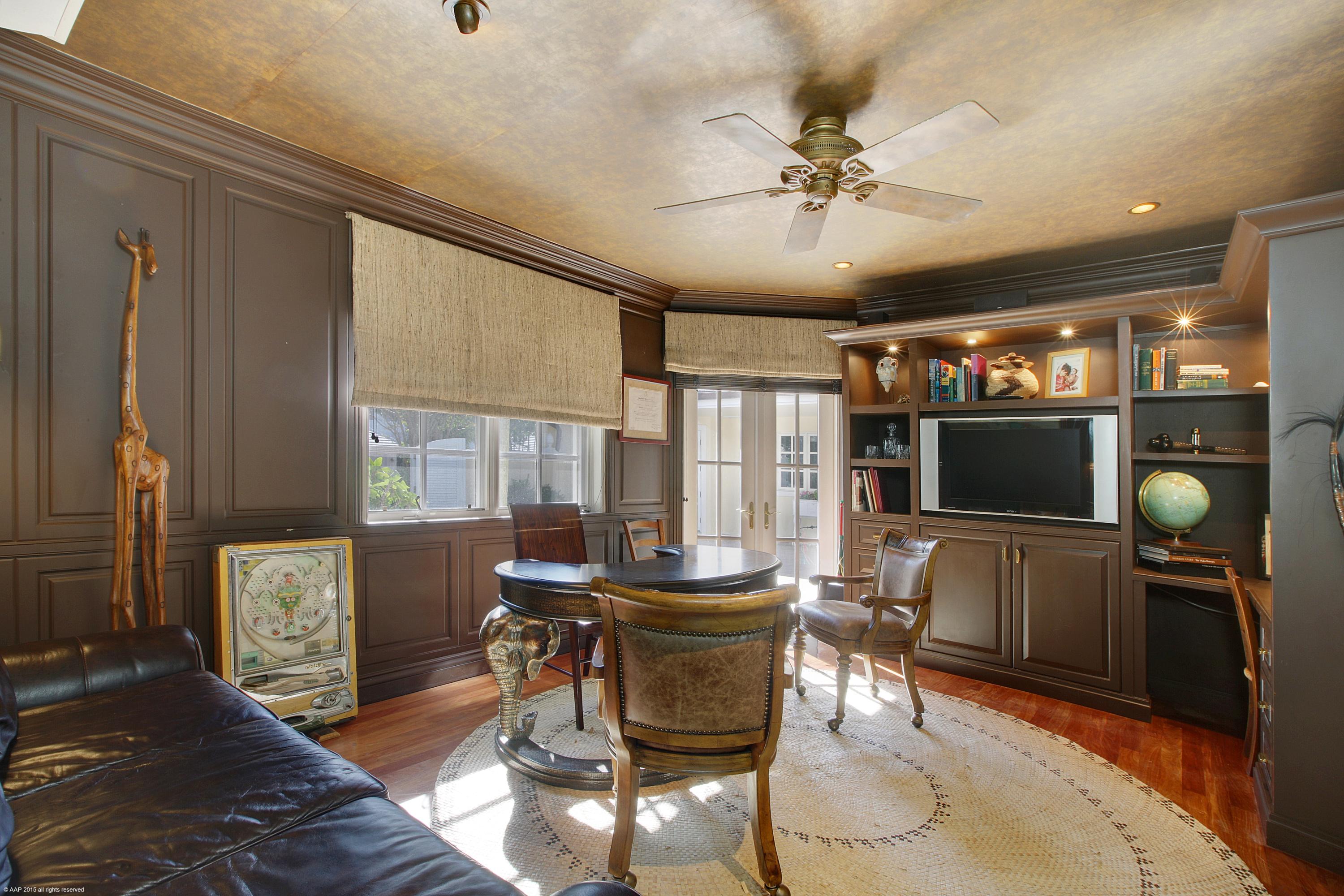 GULFSTREAM COVE - Residential