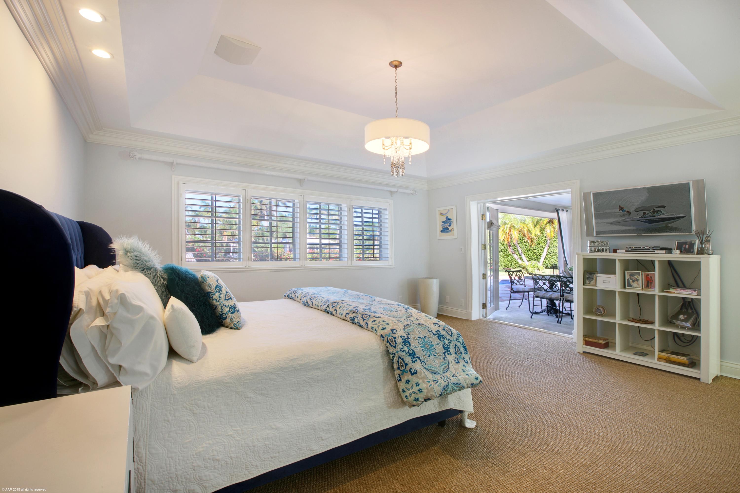 GULFSTREAM COVE - Residential