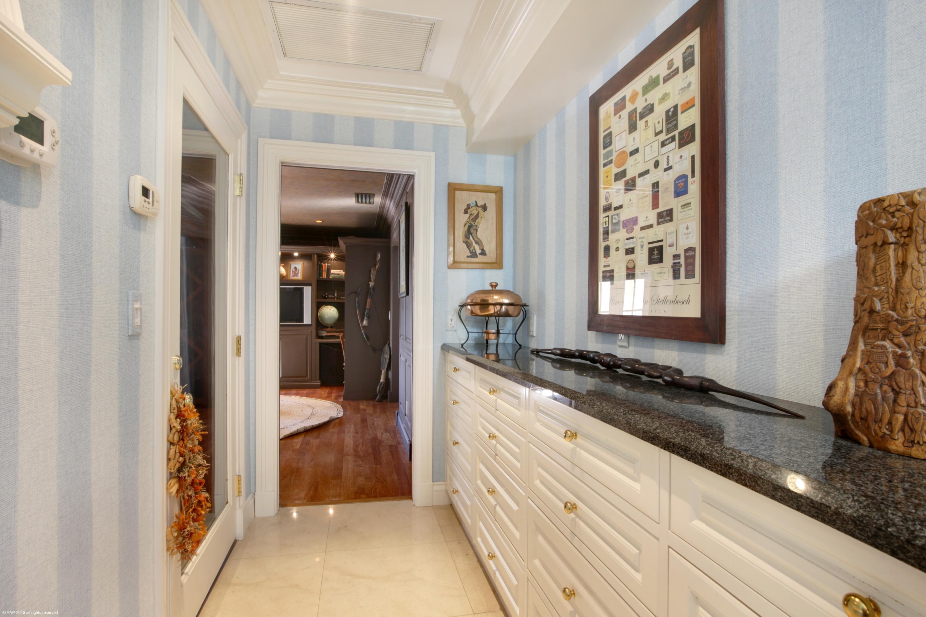 GULFSTREAM COVE - Residential