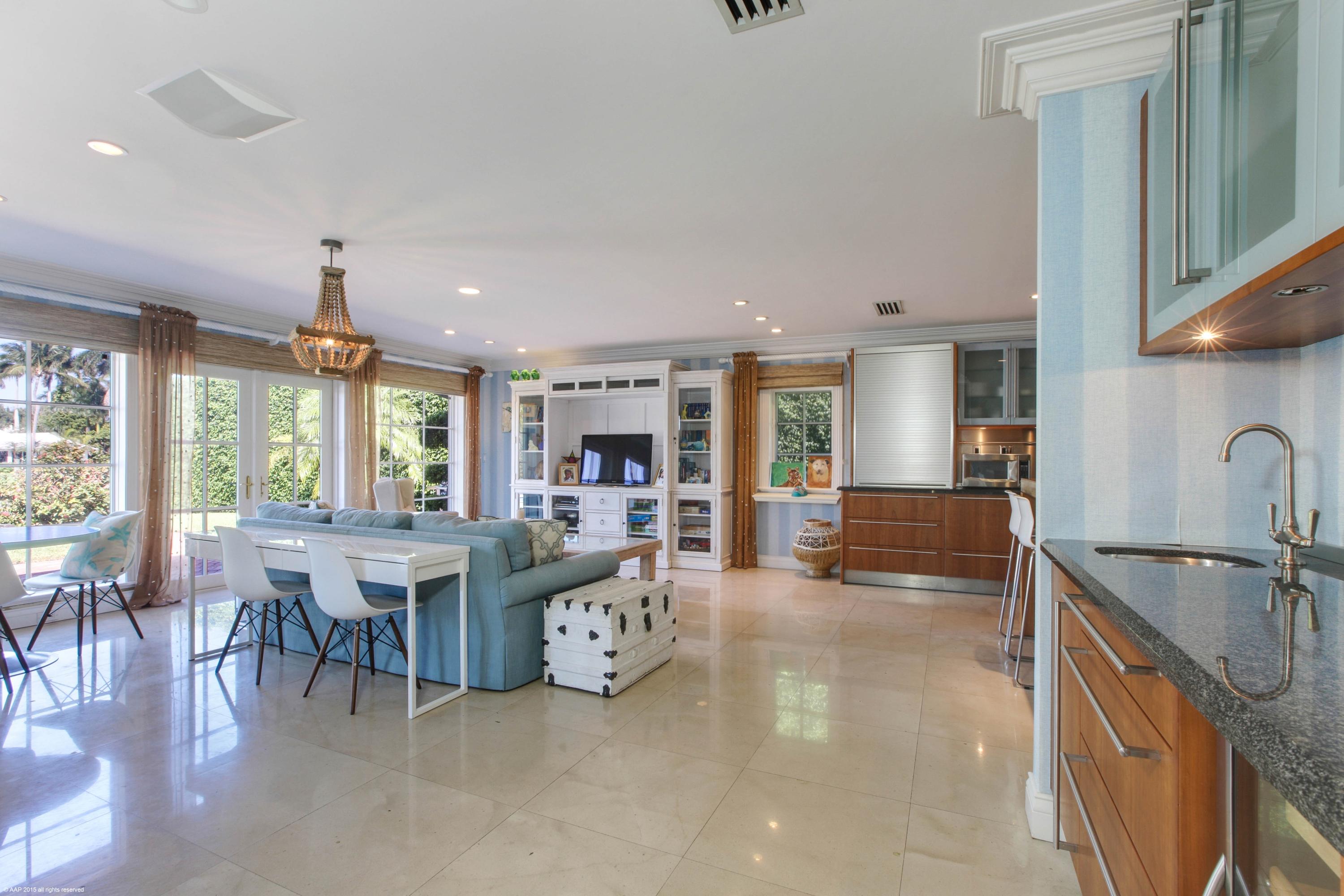 GULFSTREAM COVE - Residential