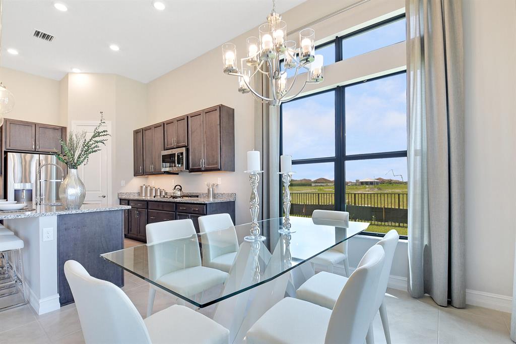 PARKLAND ROYALE - Residential