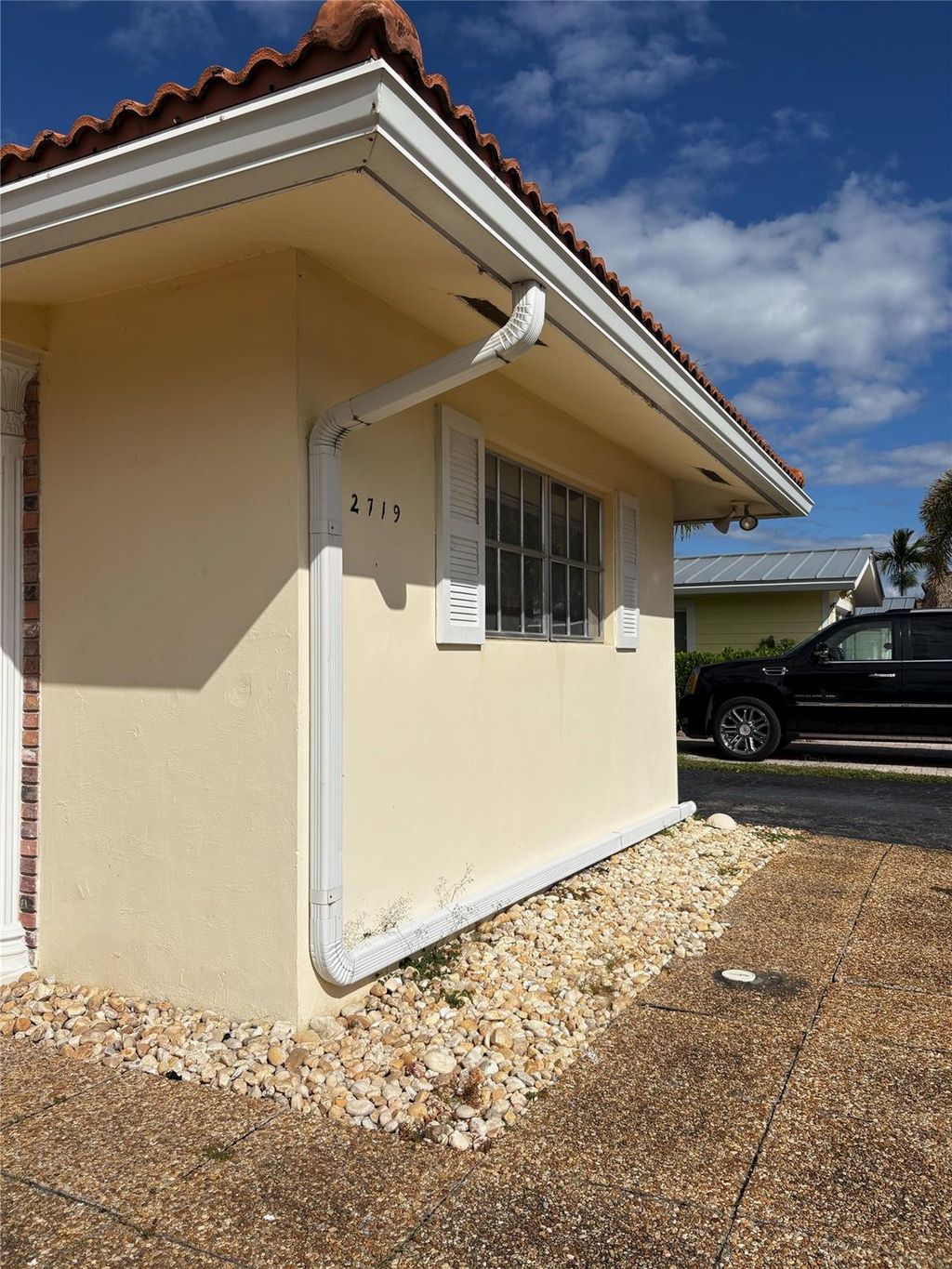 Photo of 2719 NE 32nd Street #A, Fort Lauderdale, FL 33306 (MLS # F10536737)