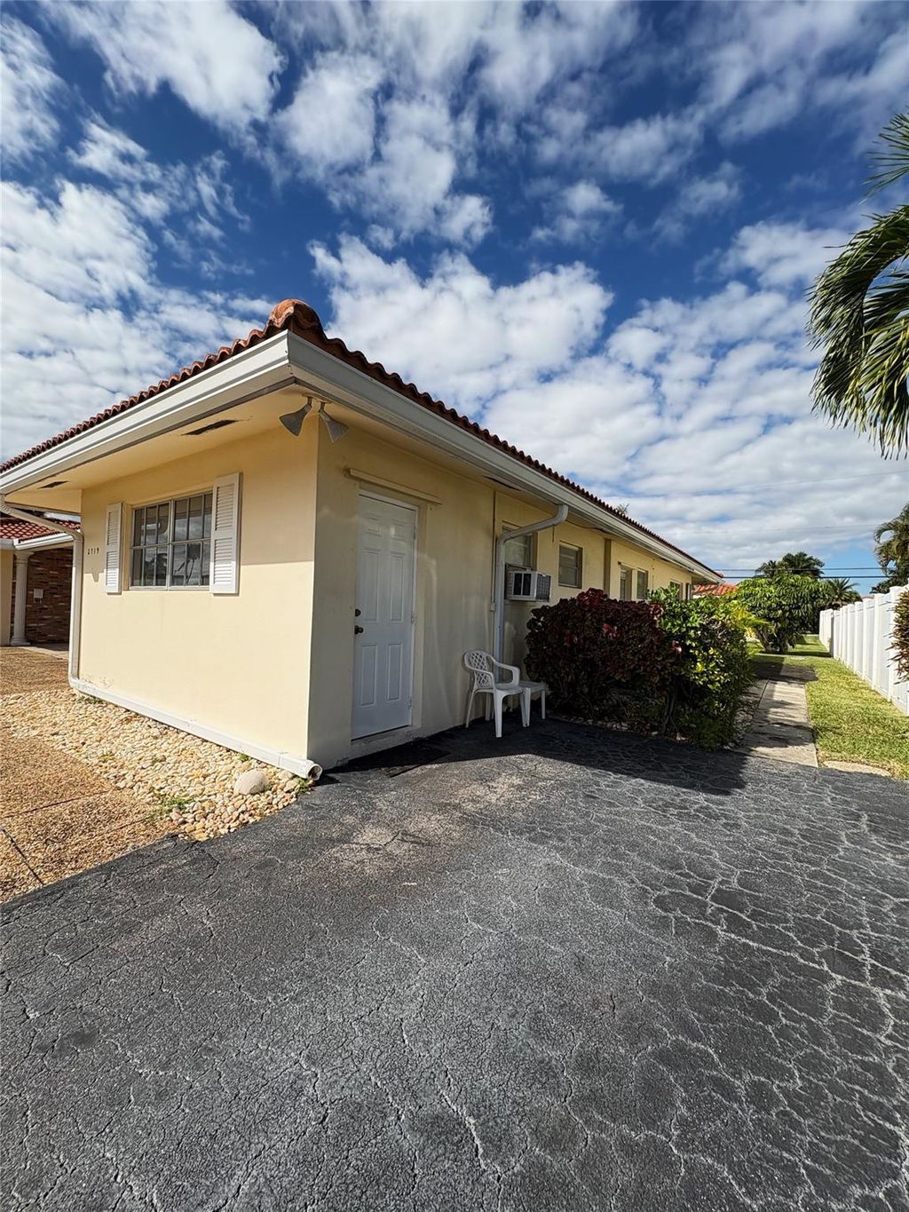 Photo of 2719 NE 32nd Street #A, Fort Lauderdale, FL 33306 (MLS # F10536737)