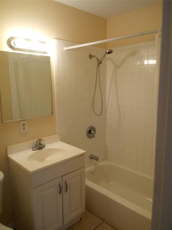 Meekins Add 1 Amd 26-50 B - Residential Lease