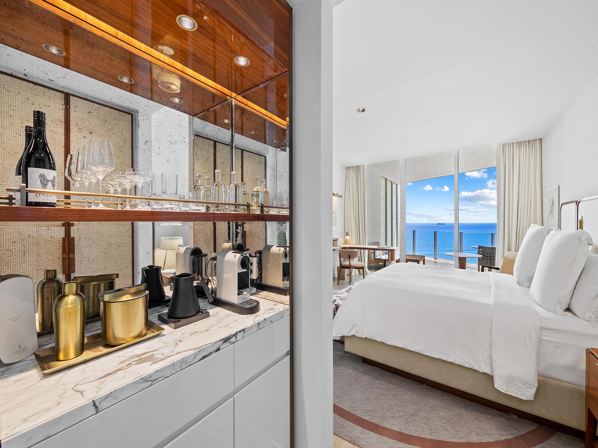 Four Seasons - Residential