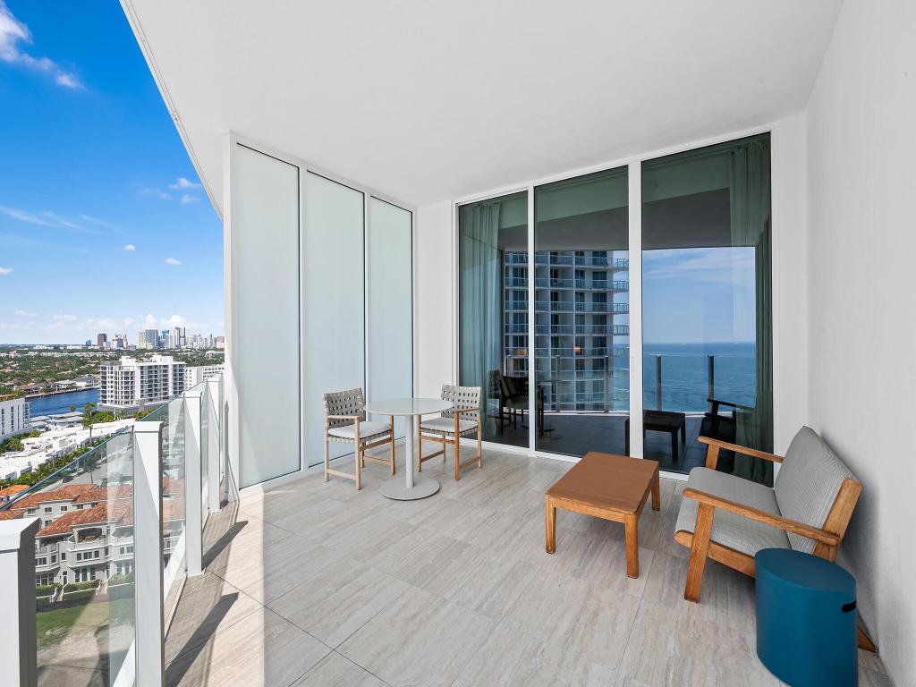 Four Seasons - Residential