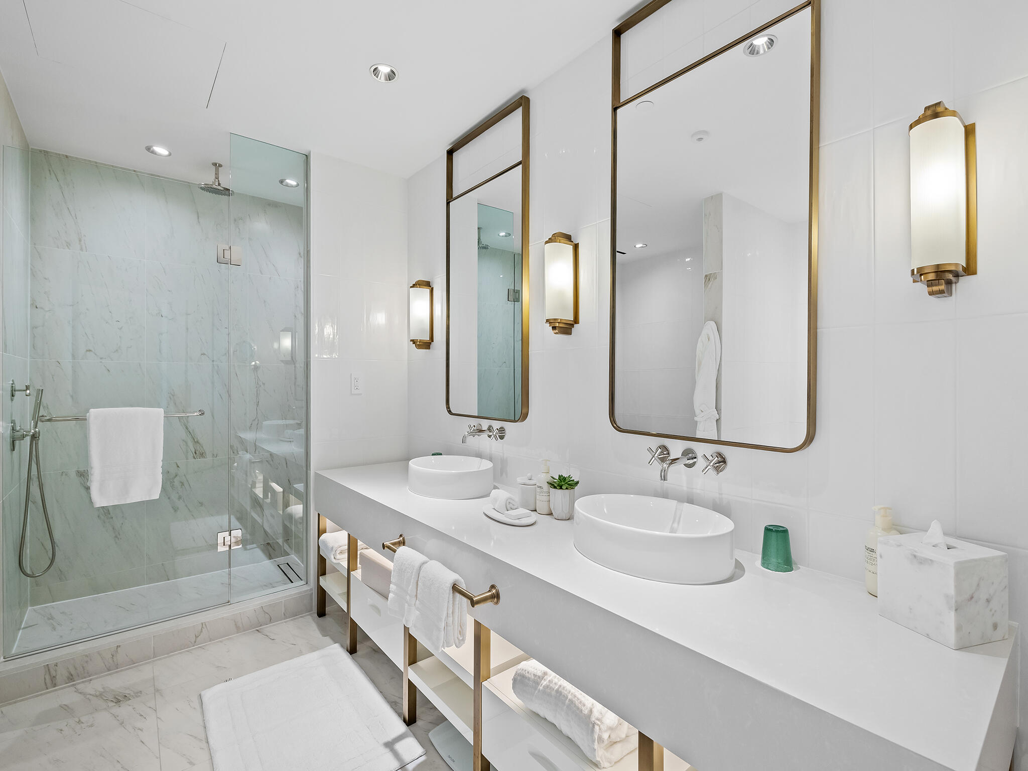 Four Seasons - Residential