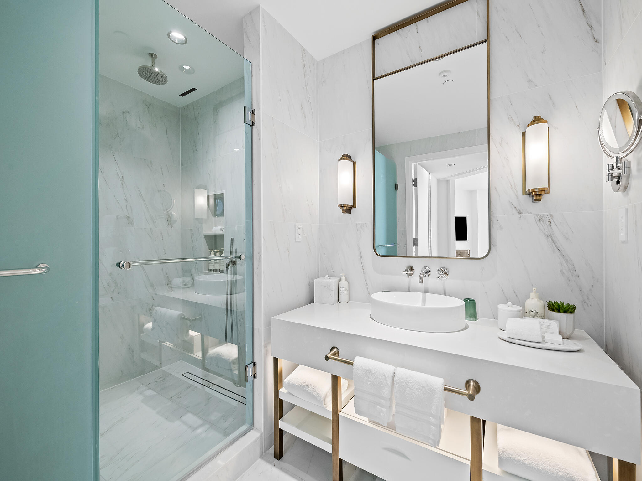 Four Seasons - Residential