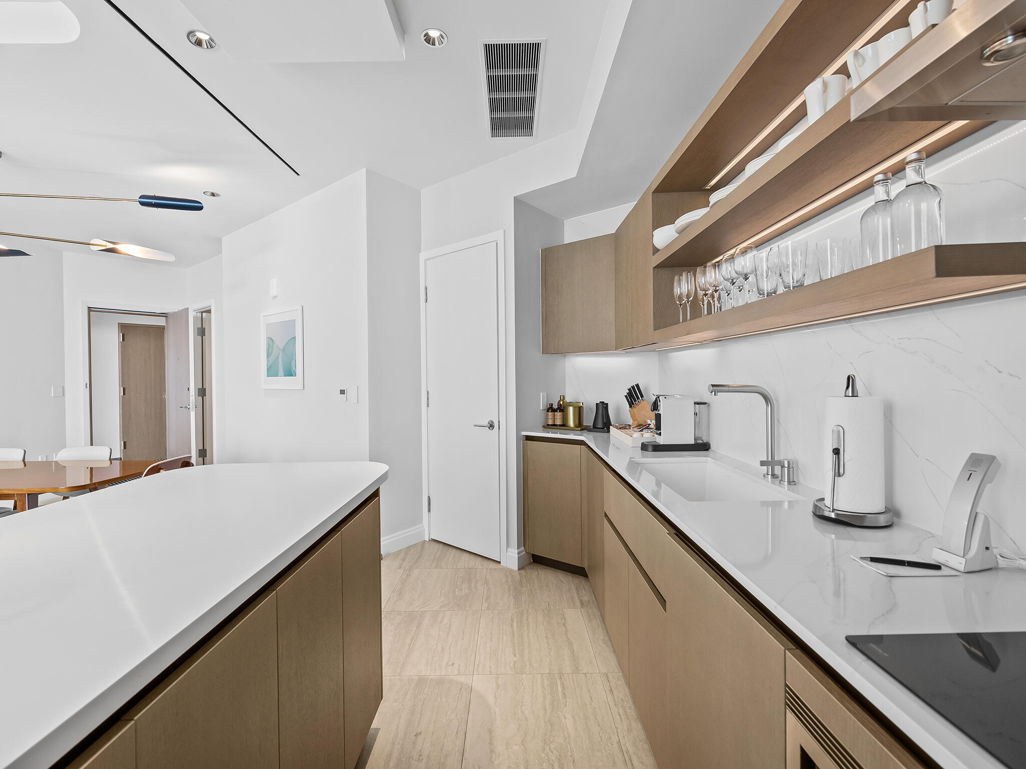 Four Seasons - Residential