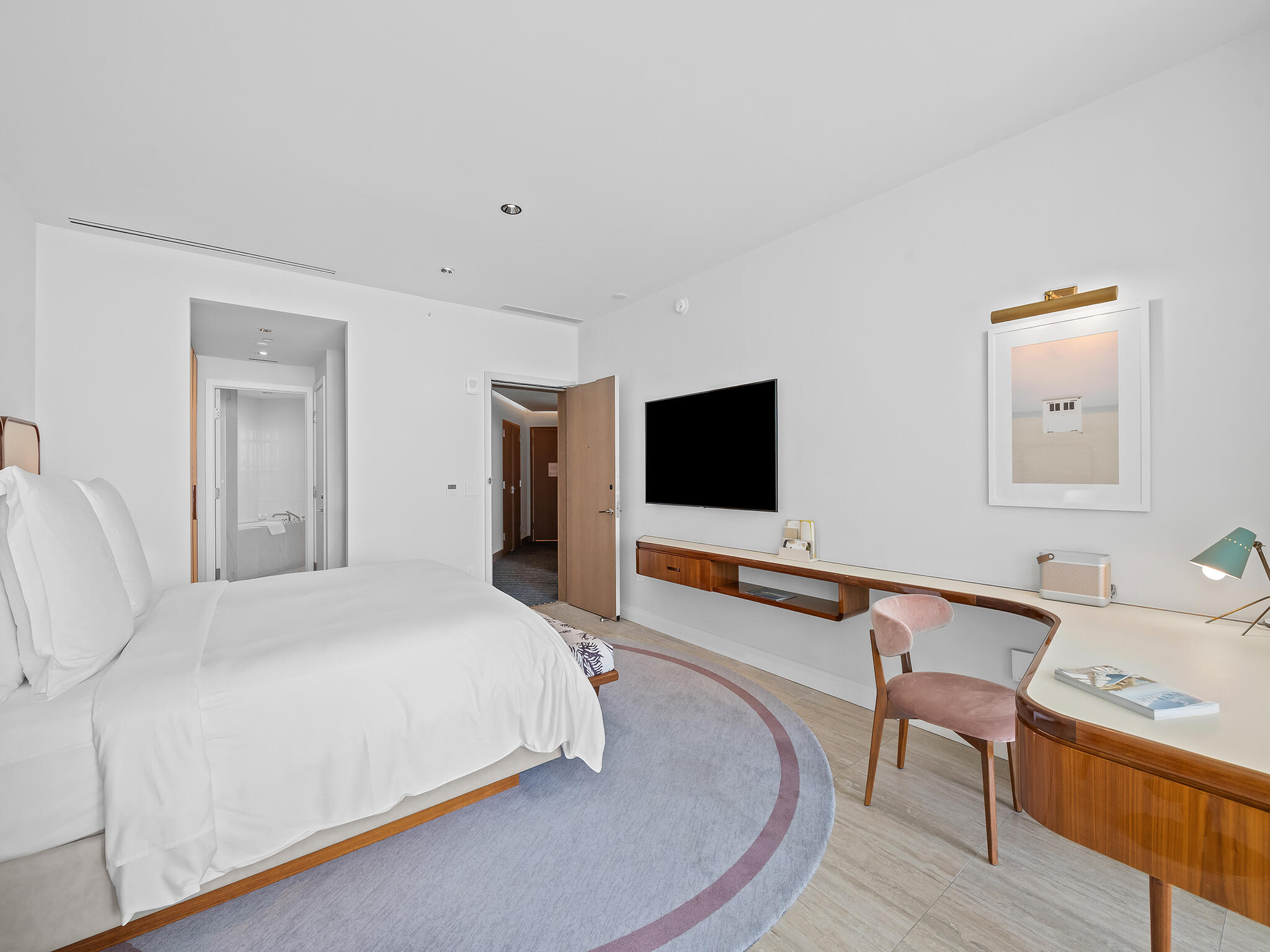 Four Seasons - Residential