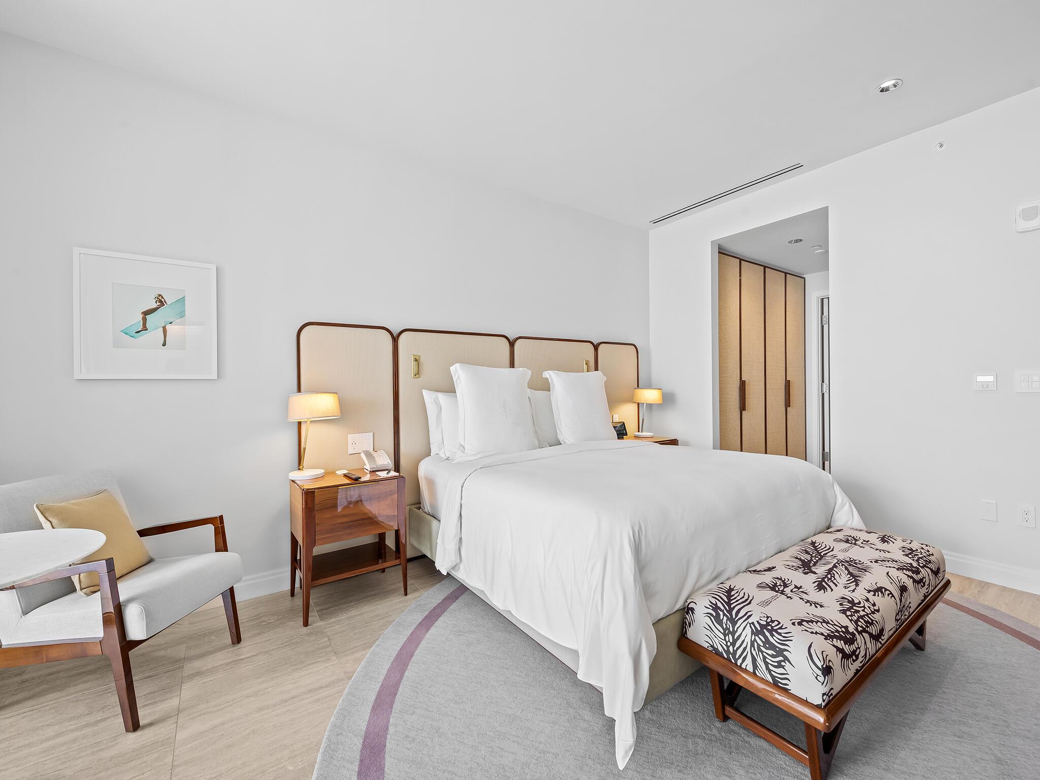 Four Seasons - Residential