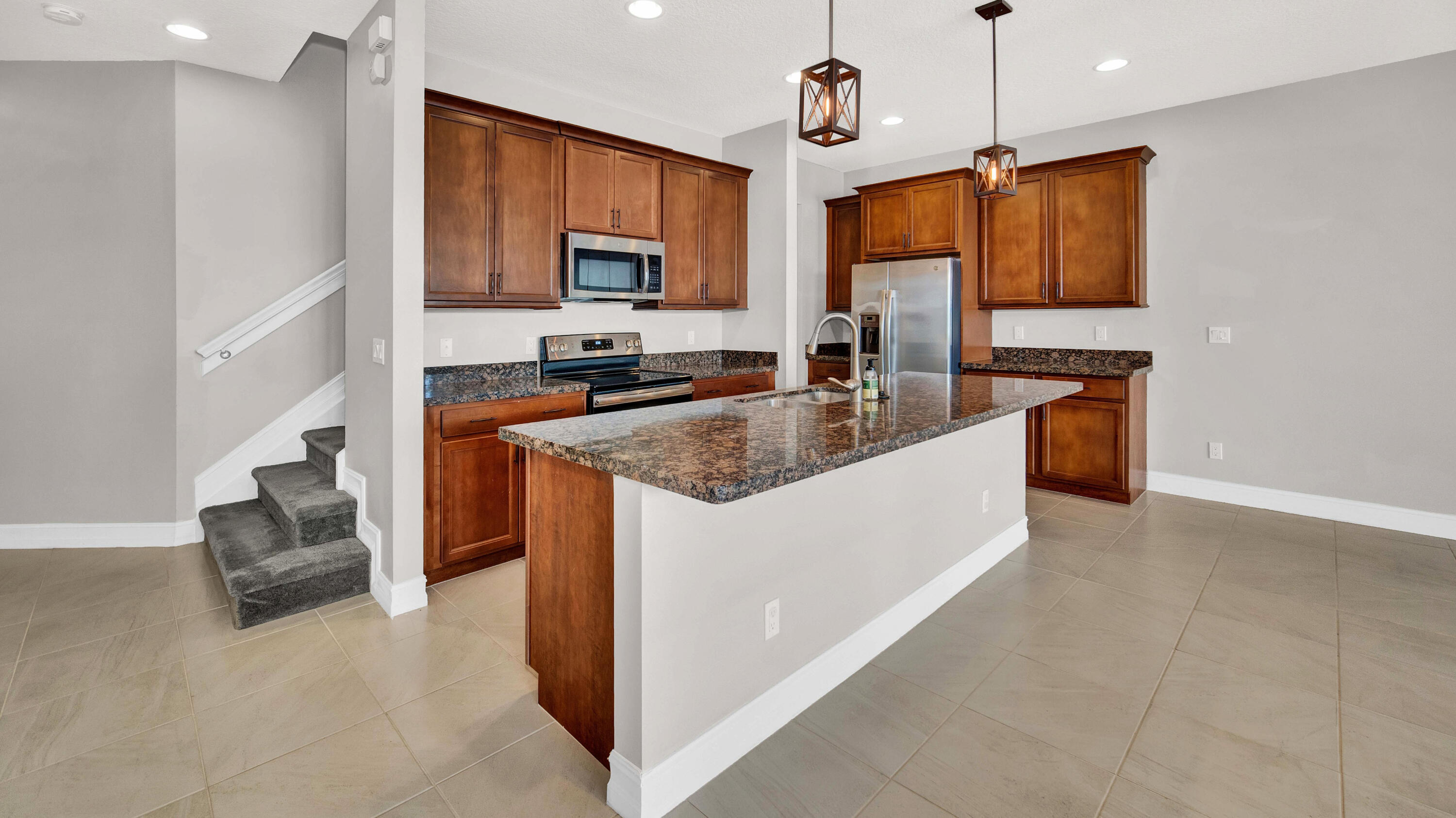 PARK CENTRAL AT CYPRESS KEY - Residential Lease