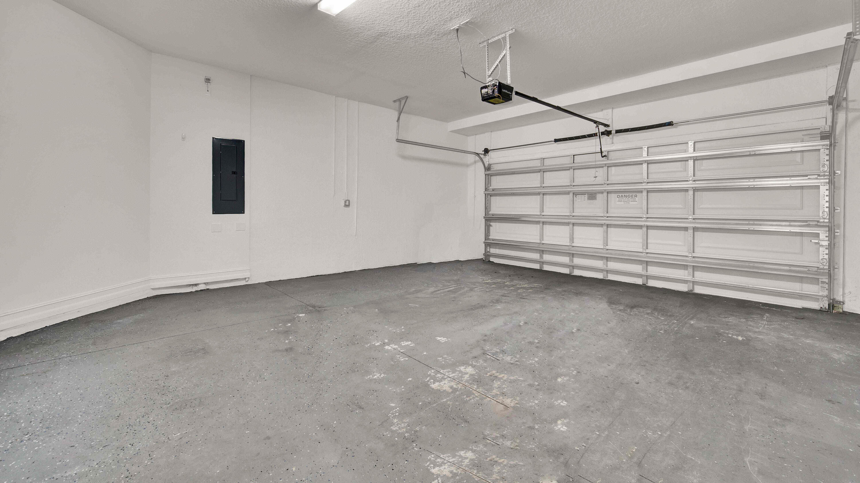 PARK CENTRAL AT CYPRESS KEY - Residential Lease