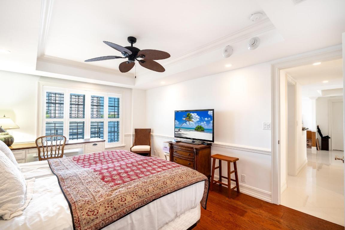 SEAGATE MANOR CONDO - Residential