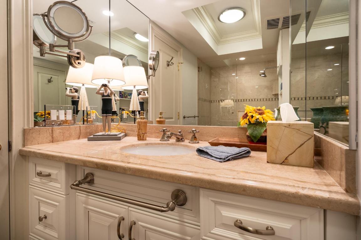 SEAGATE MANOR CONDO - Residential