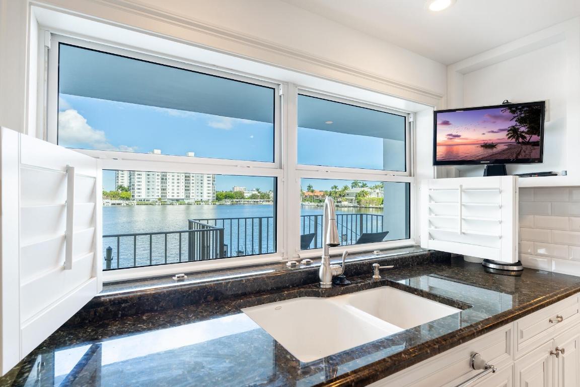 SEAGATE MANOR CONDO - Residential