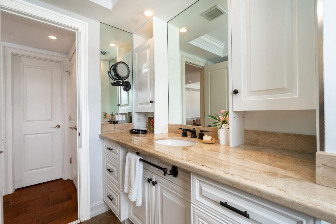 SEAGATE MANOR CONDO - Residential