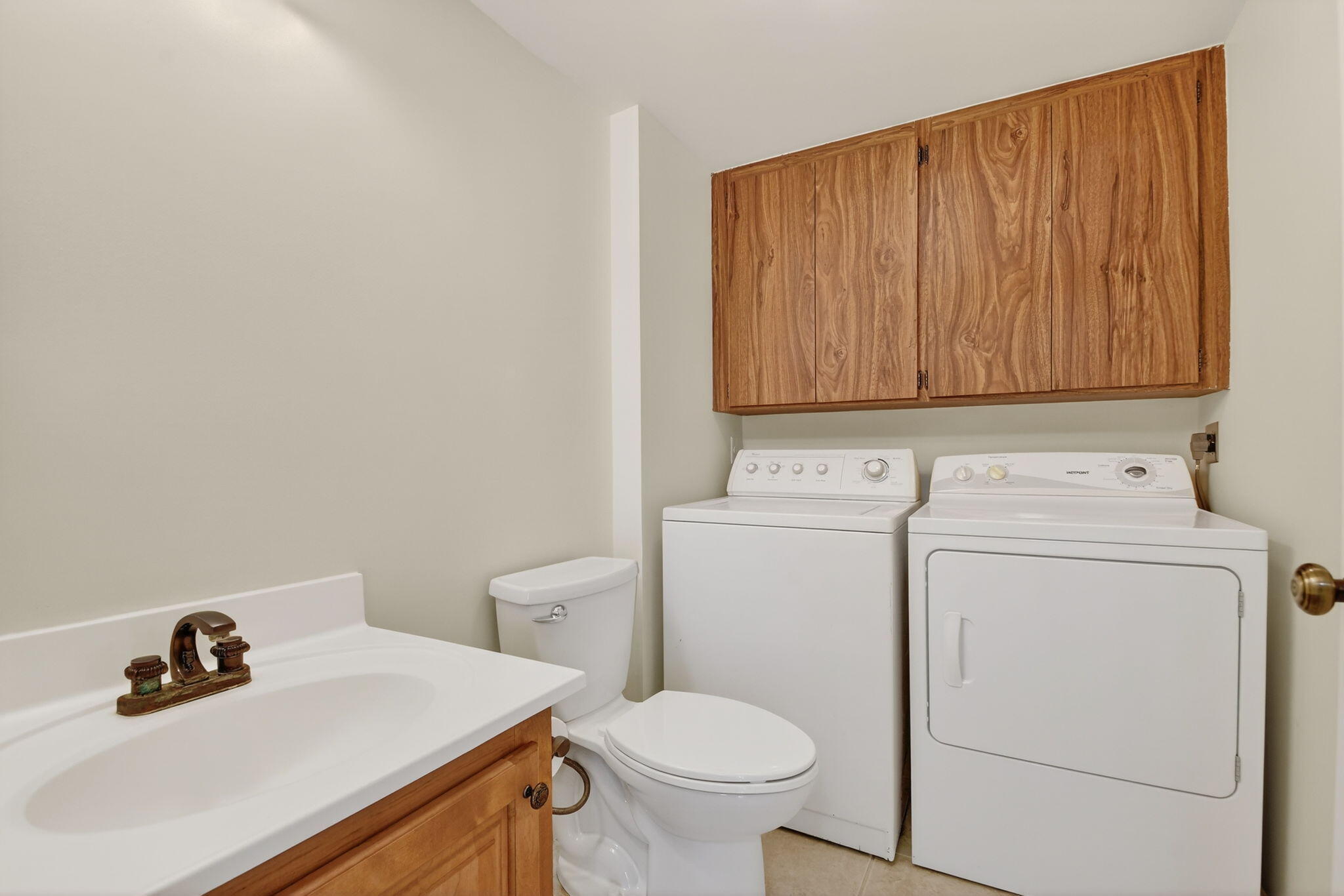 VILLAGE OF SANDALWOOD LAKES 3 - Residential