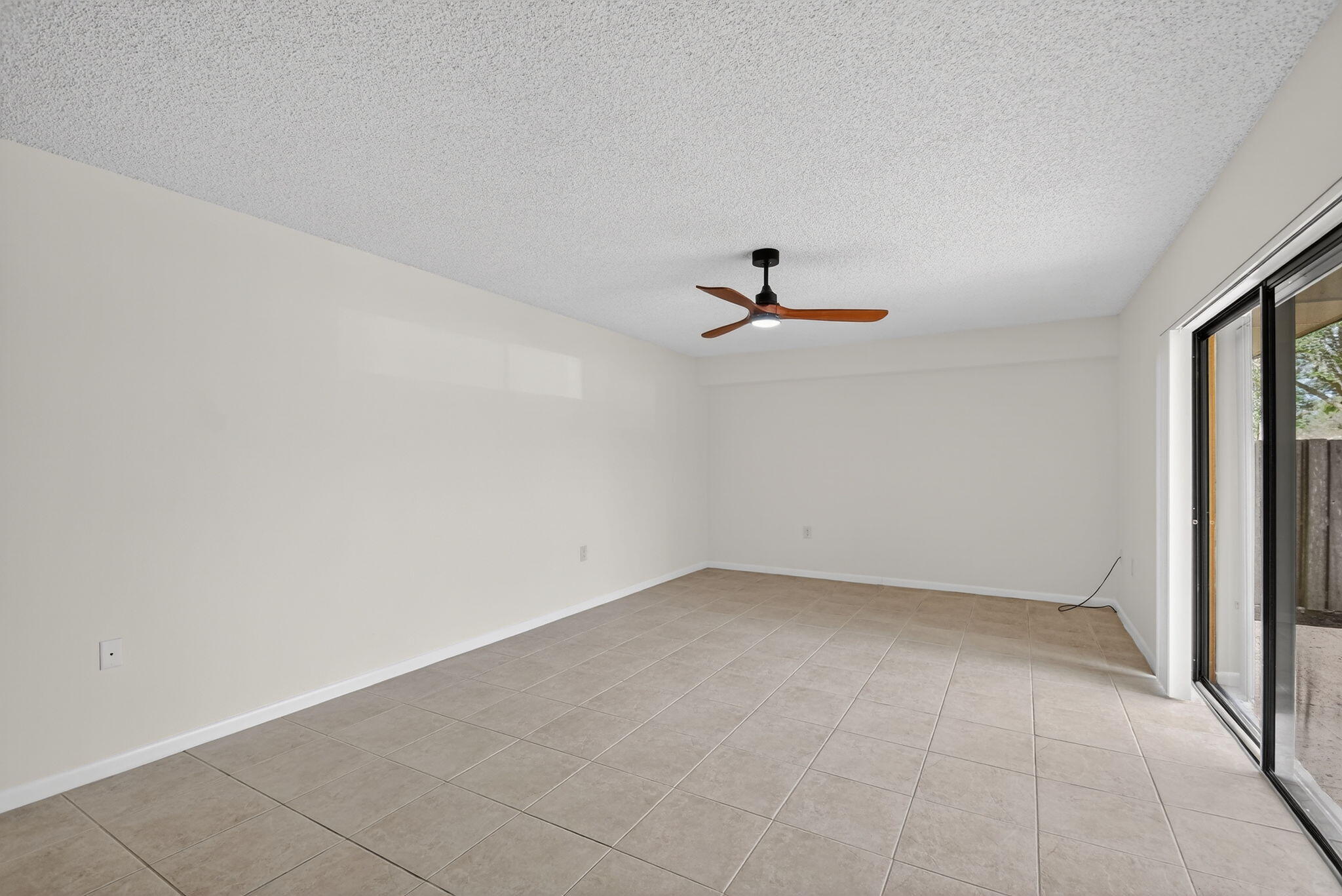 VILLAGE OF SANDALWOOD LAKES 3 - Residential