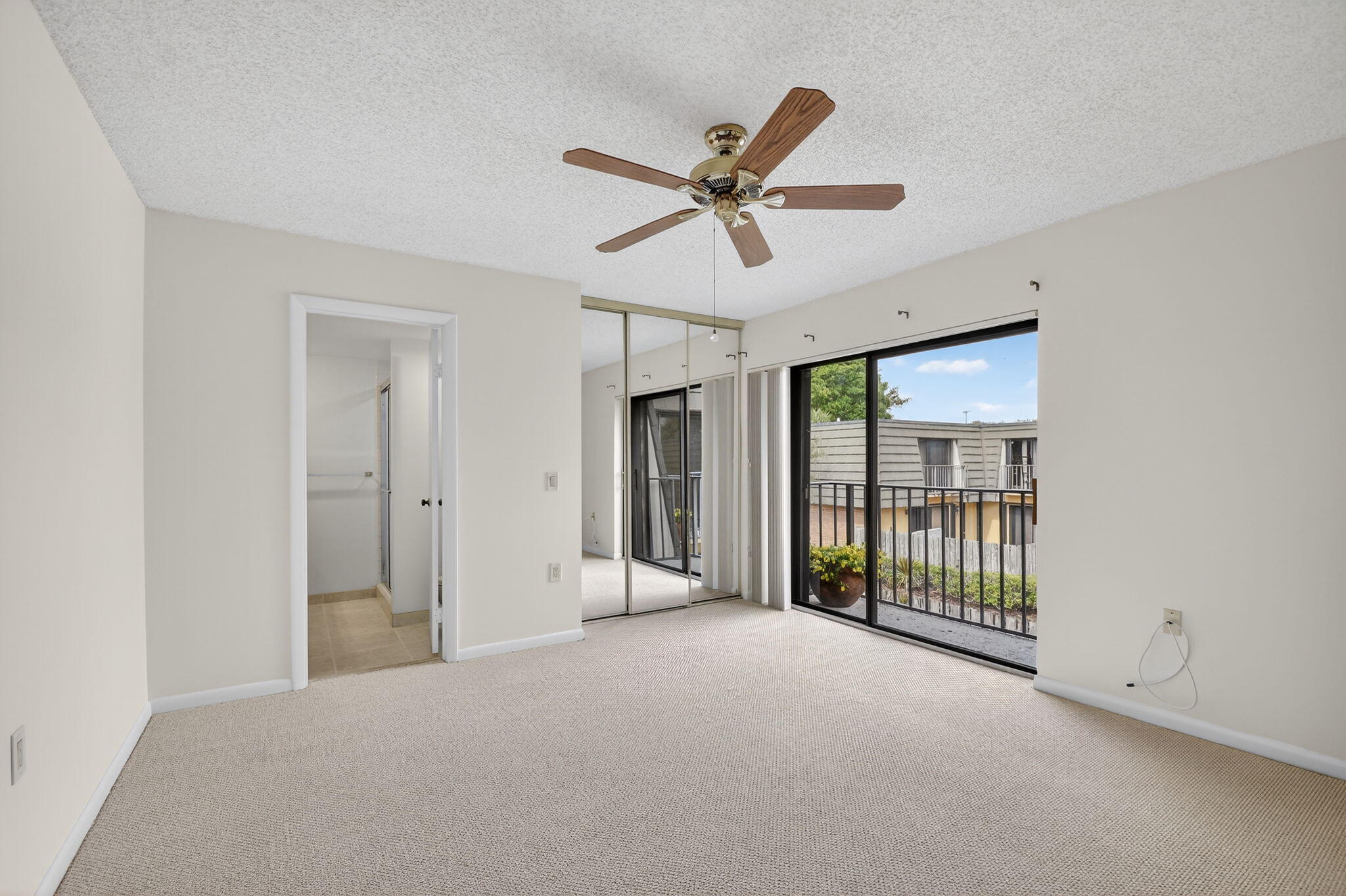 VILLAGE OF SANDALWOOD LAKES 3 - Residential