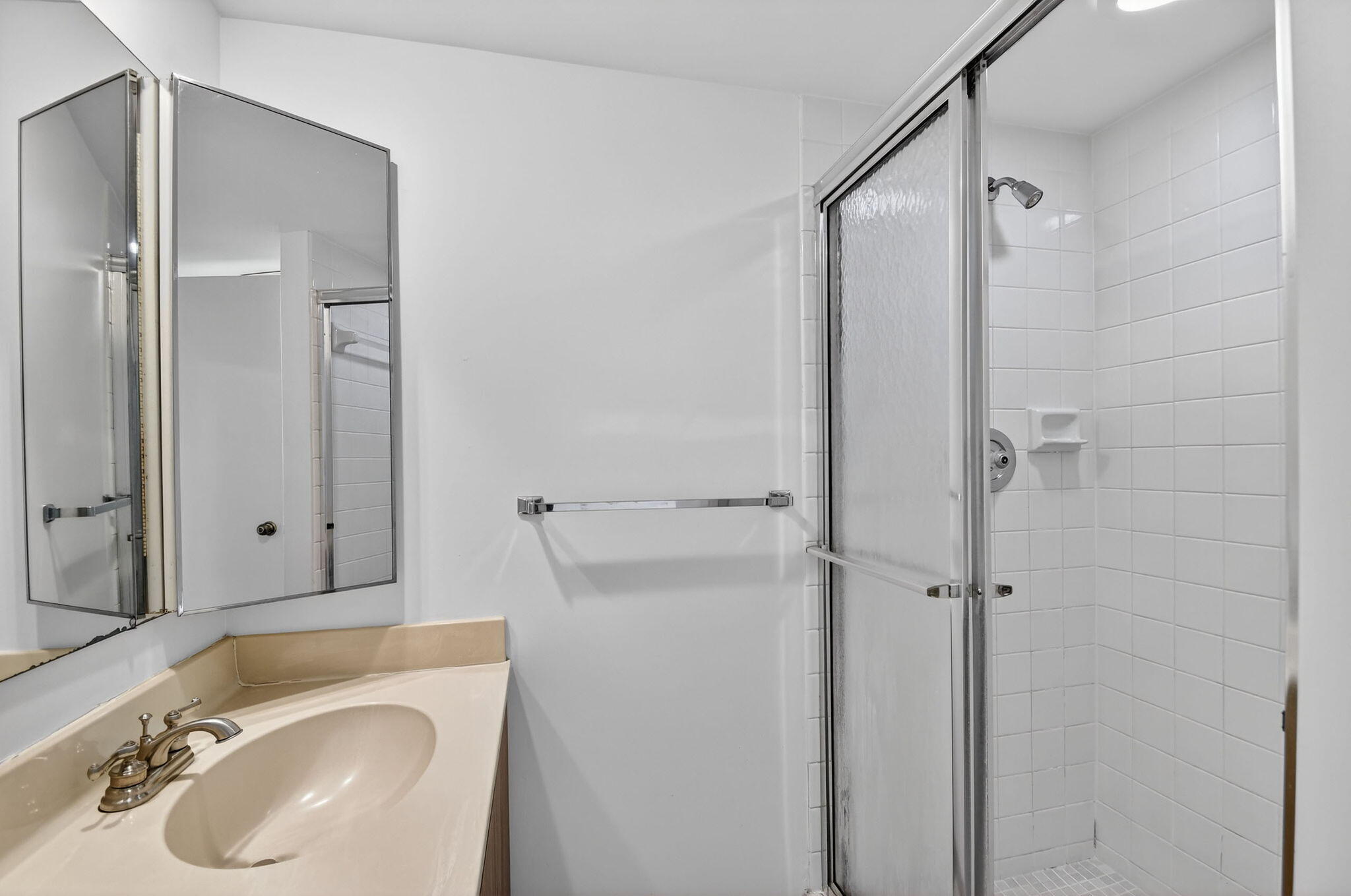 VILLAGE OF SANDALWOOD LAKES 3 - Residential