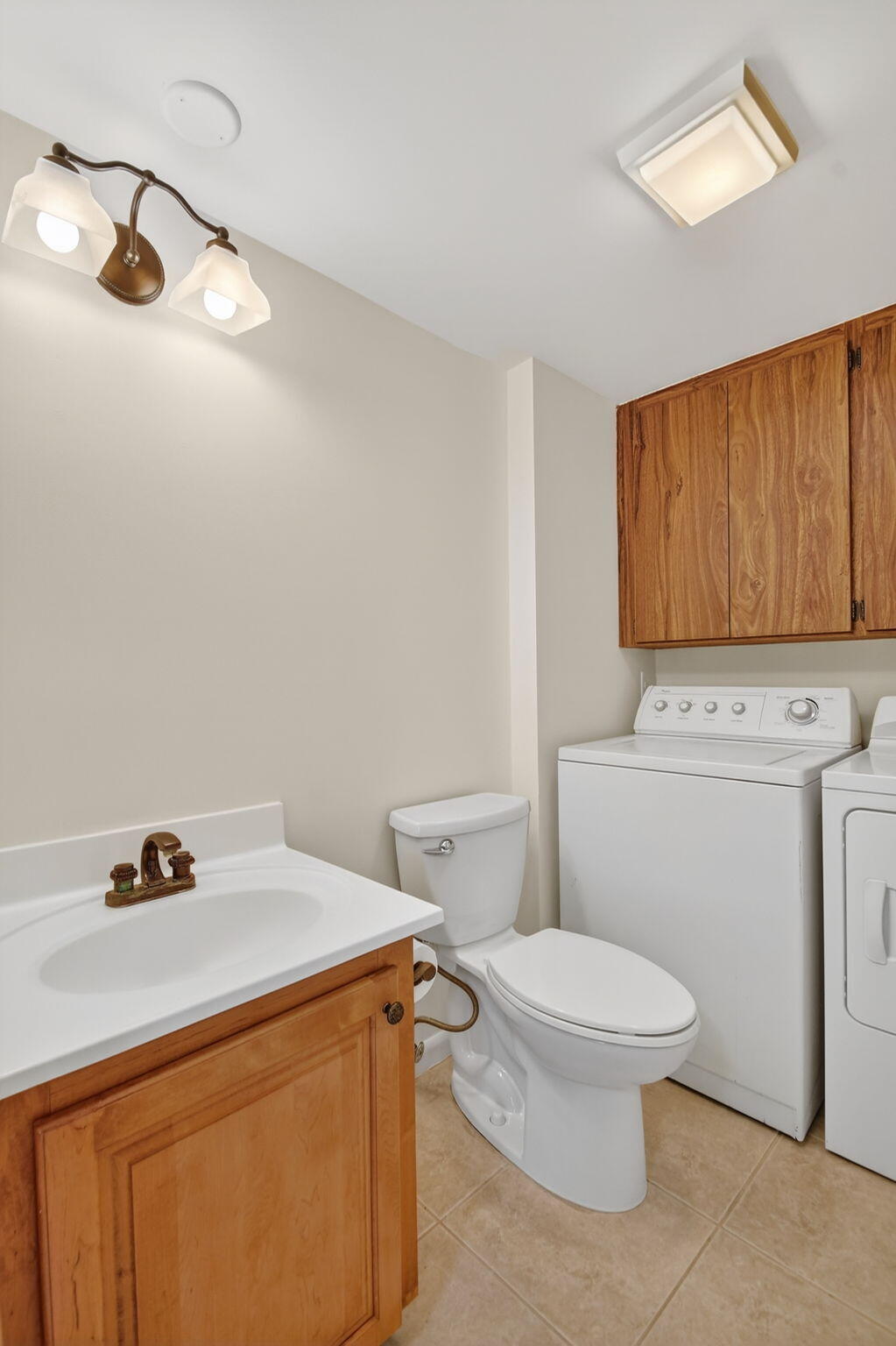 VILLAGE OF SANDALWOOD LAKES 3 - Residential