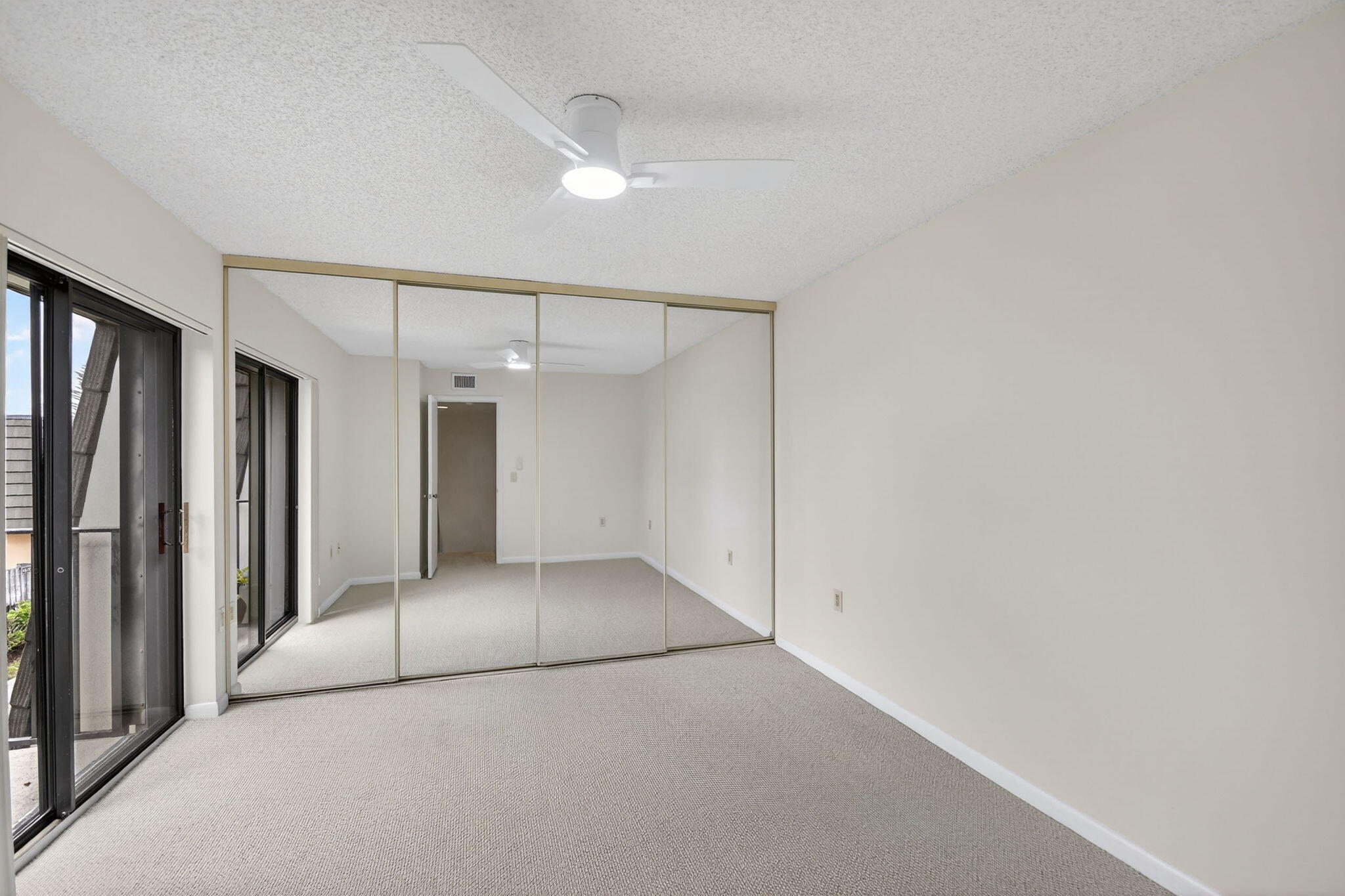 VILLAGE OF SANDALWOOD LAKES 3 - Residential