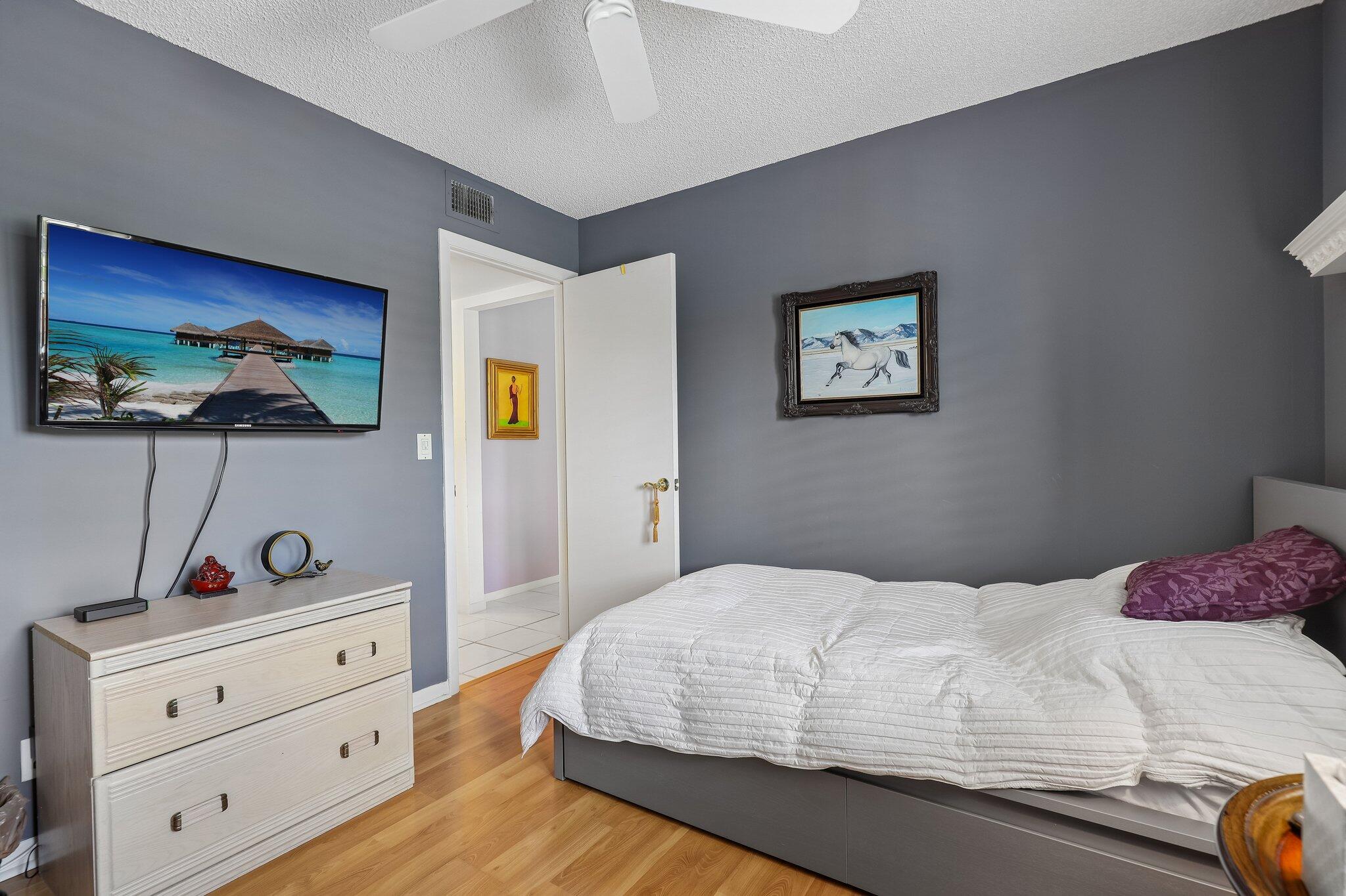 PINE RIDGE SOUTH III CONDO - Residential