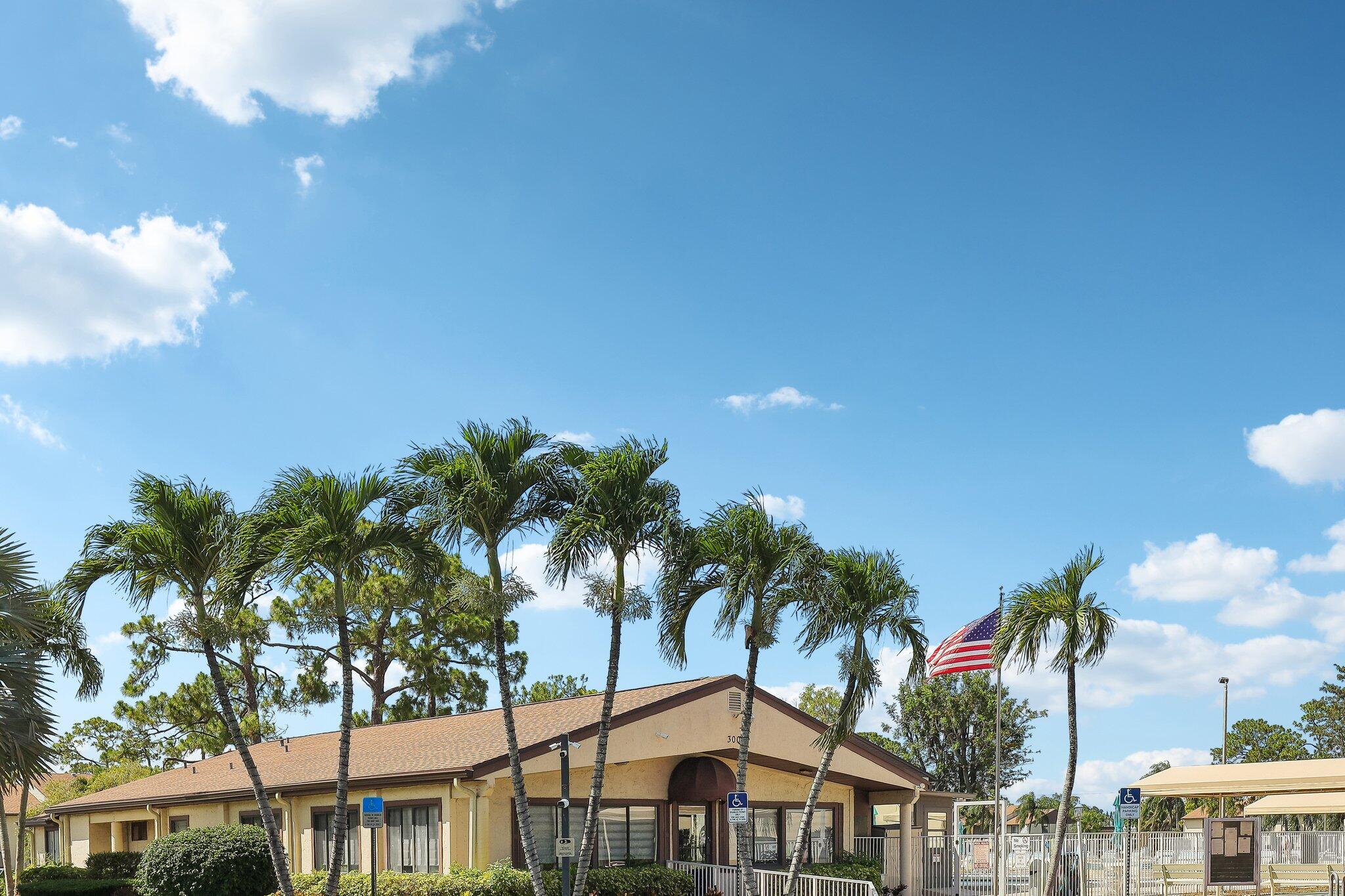 PINE RIDGE SOUTH III CONDO - Residential