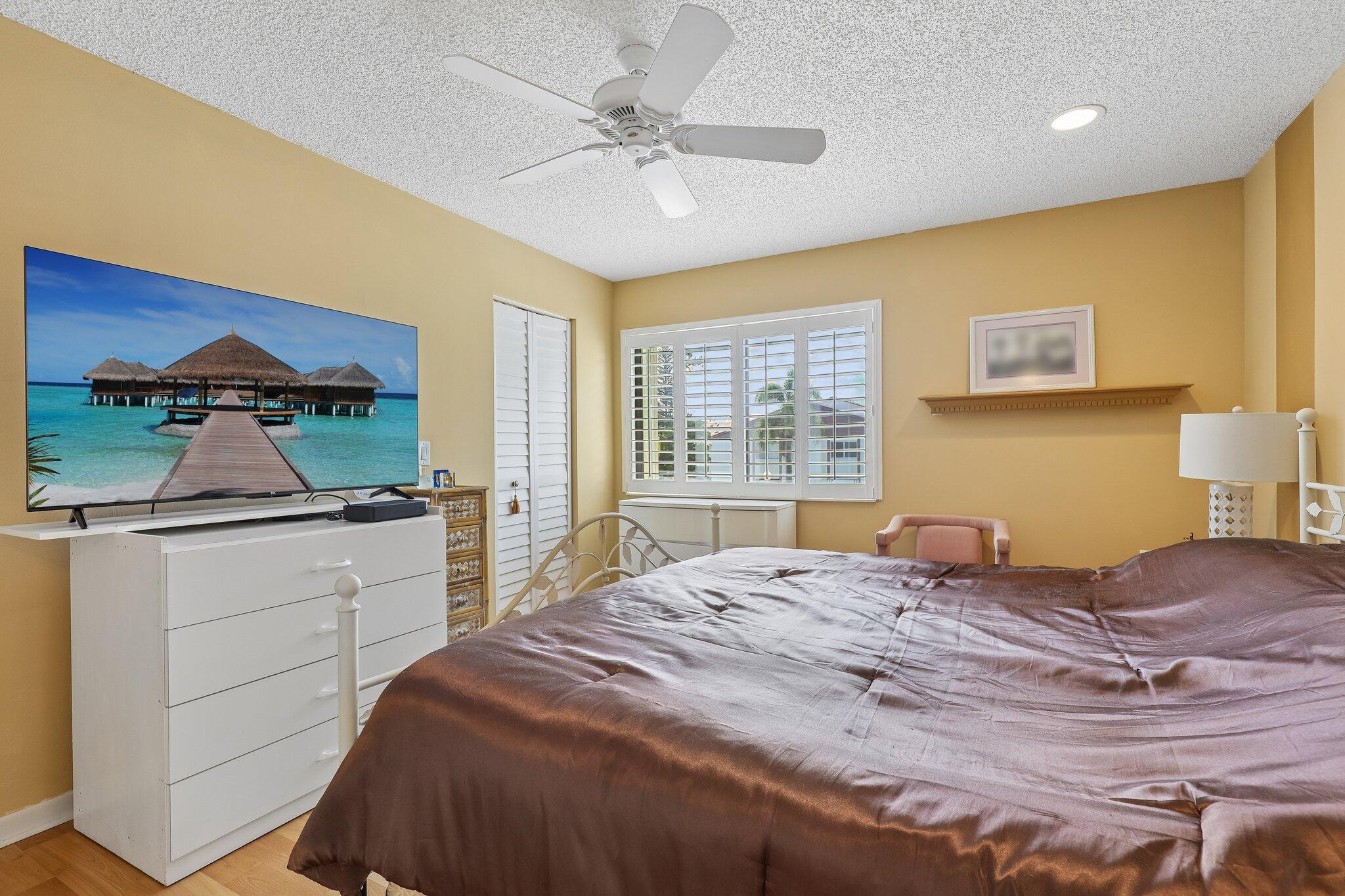 PINE RIDGE SOUTH III CONDO - Residential
