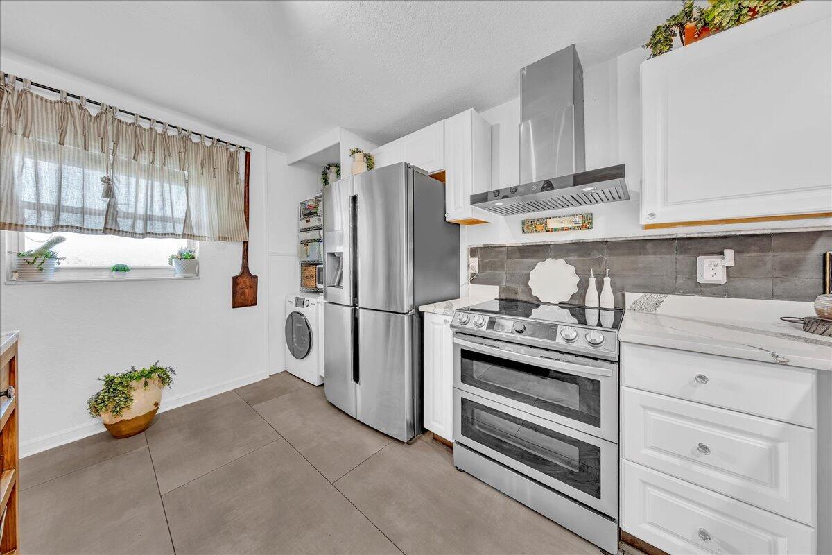 HILLSBORO COVE CONDO - Residential