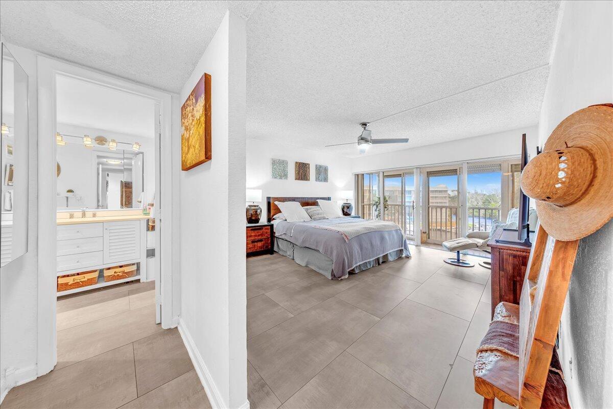 HILLSBORO COVE CONDO - Residential