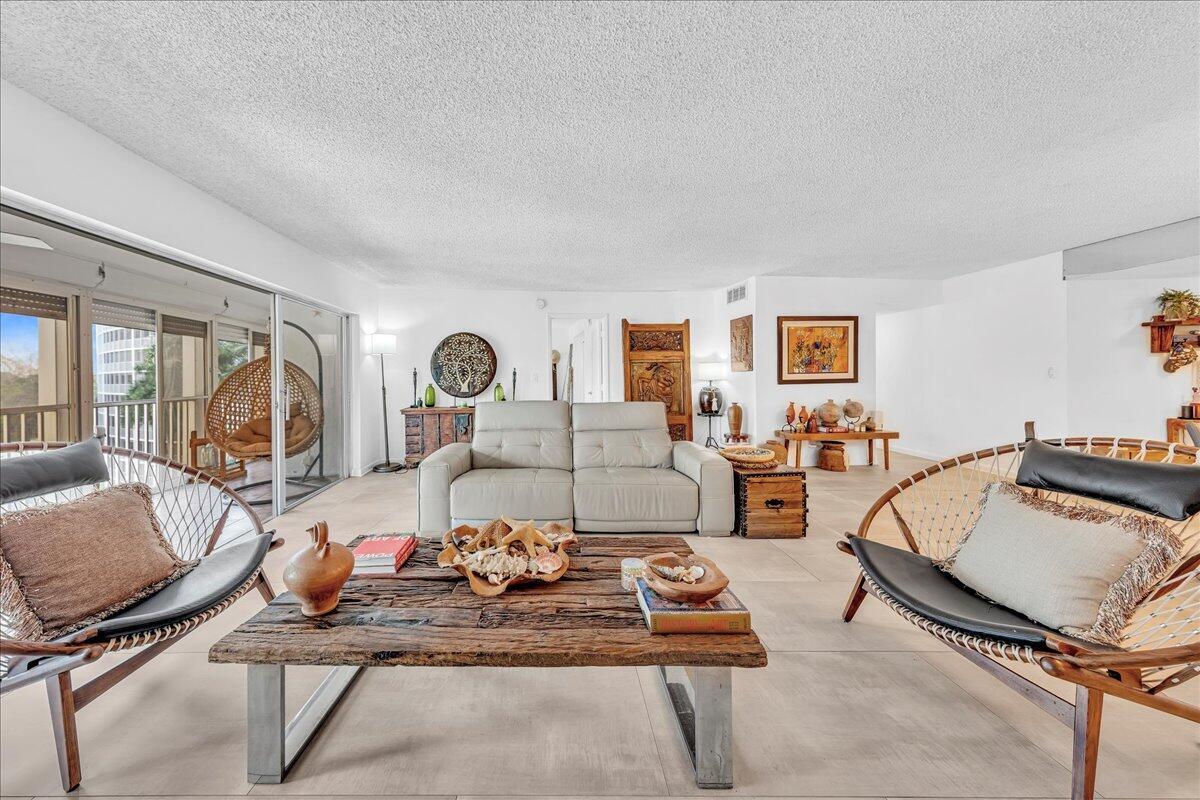 HILLSBORO COVE CONDO - Residential