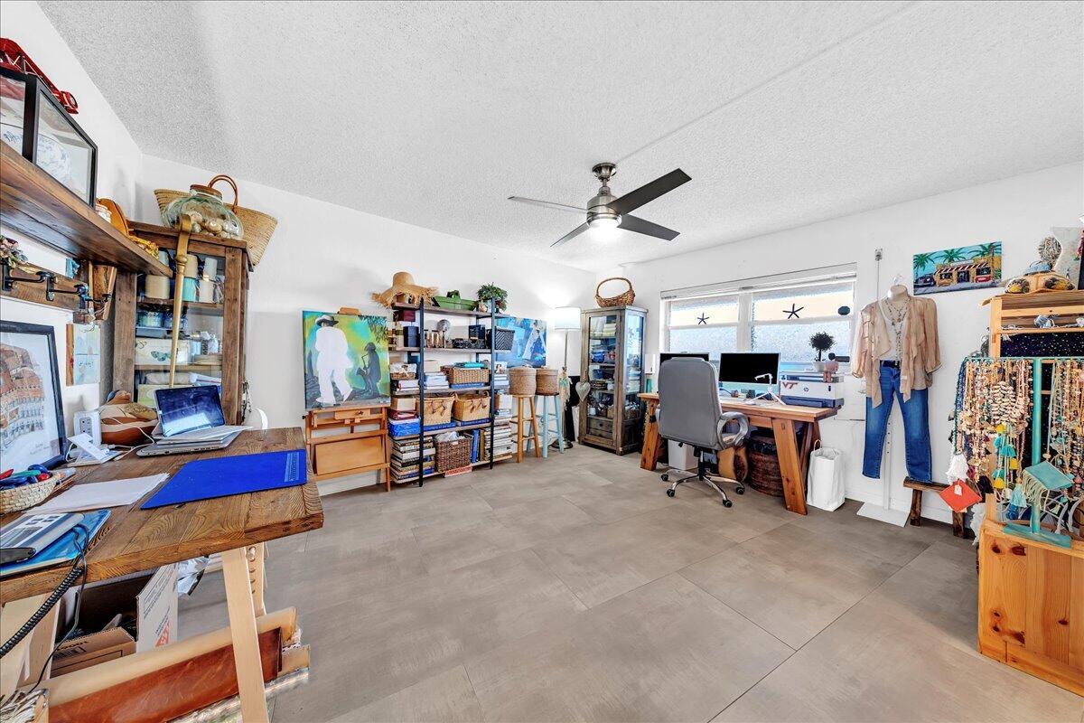 HILLSBORO COVE CONDO - Residential