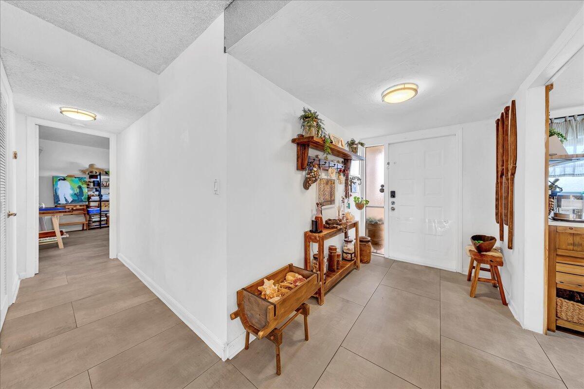 HILLSBORO COVE CONDO - Residential