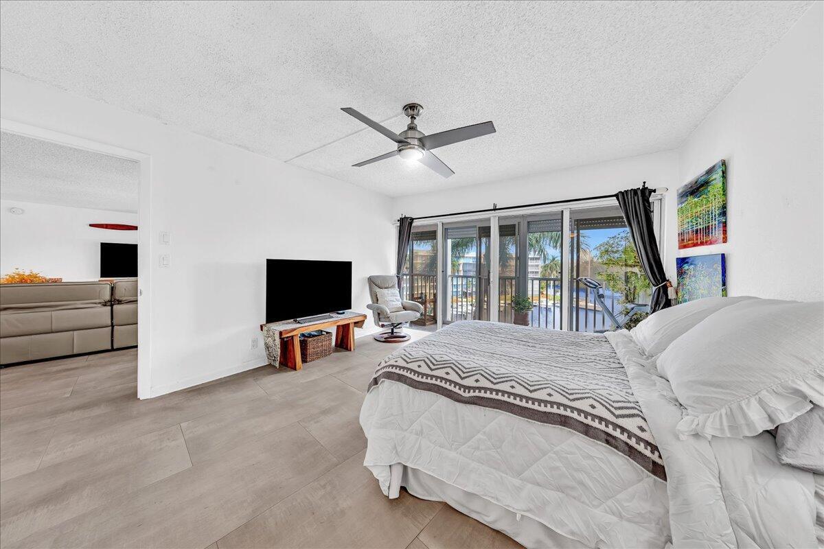 HILLSBORO COVE CONDO - Residential