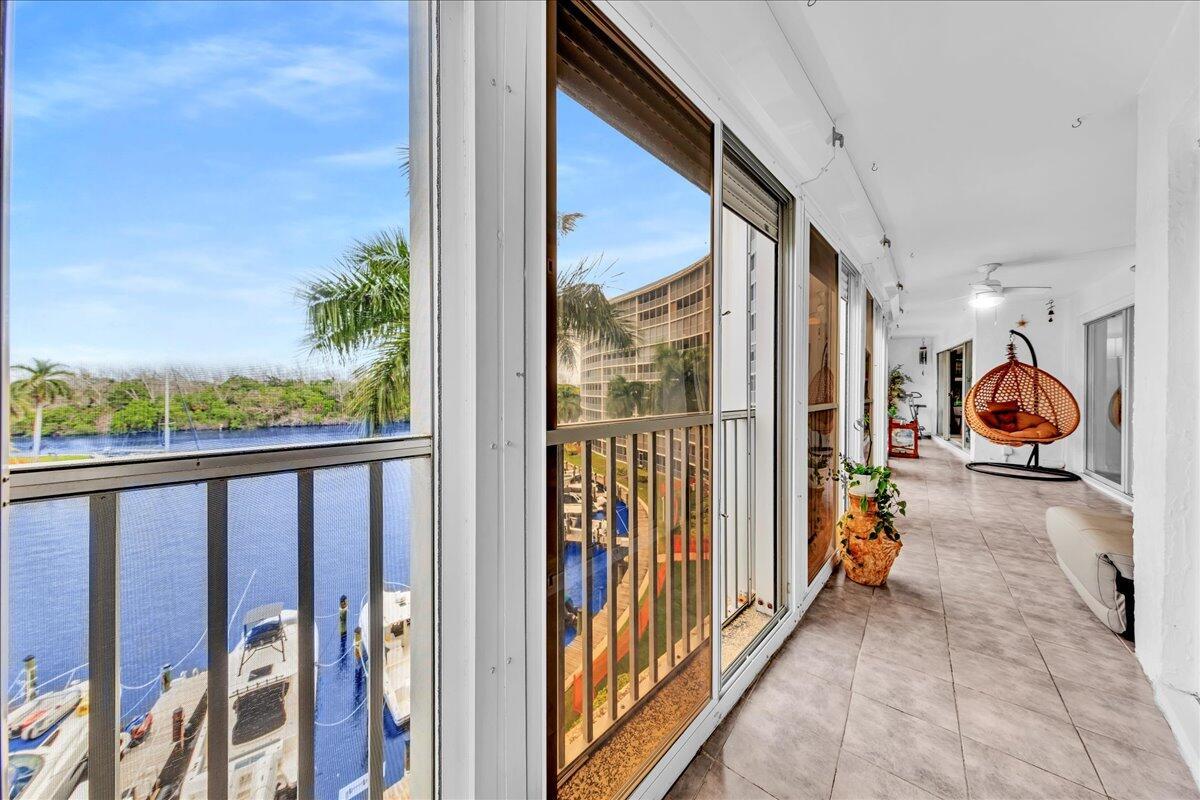 HILLSBORO COVE CONDO - Residential