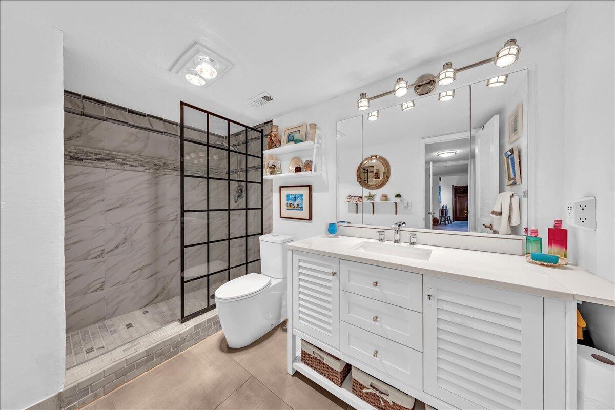 HILLSBORO COVE CONDO - Residential