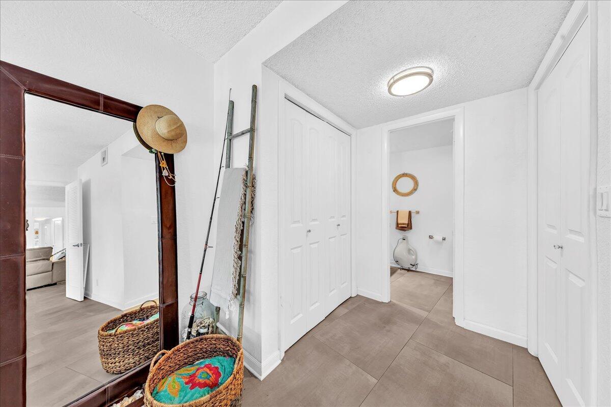 HILLSBORO COVE CONDO - Residential