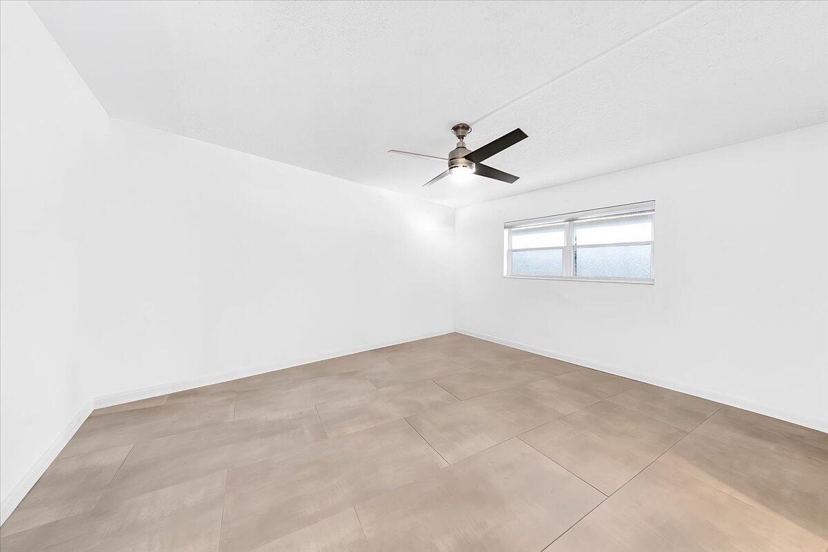 HILLSBORO COVE CONDO - Residential