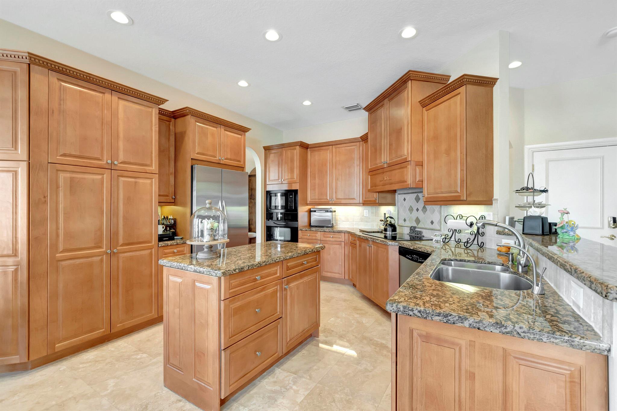 BLUE INLET - Residential