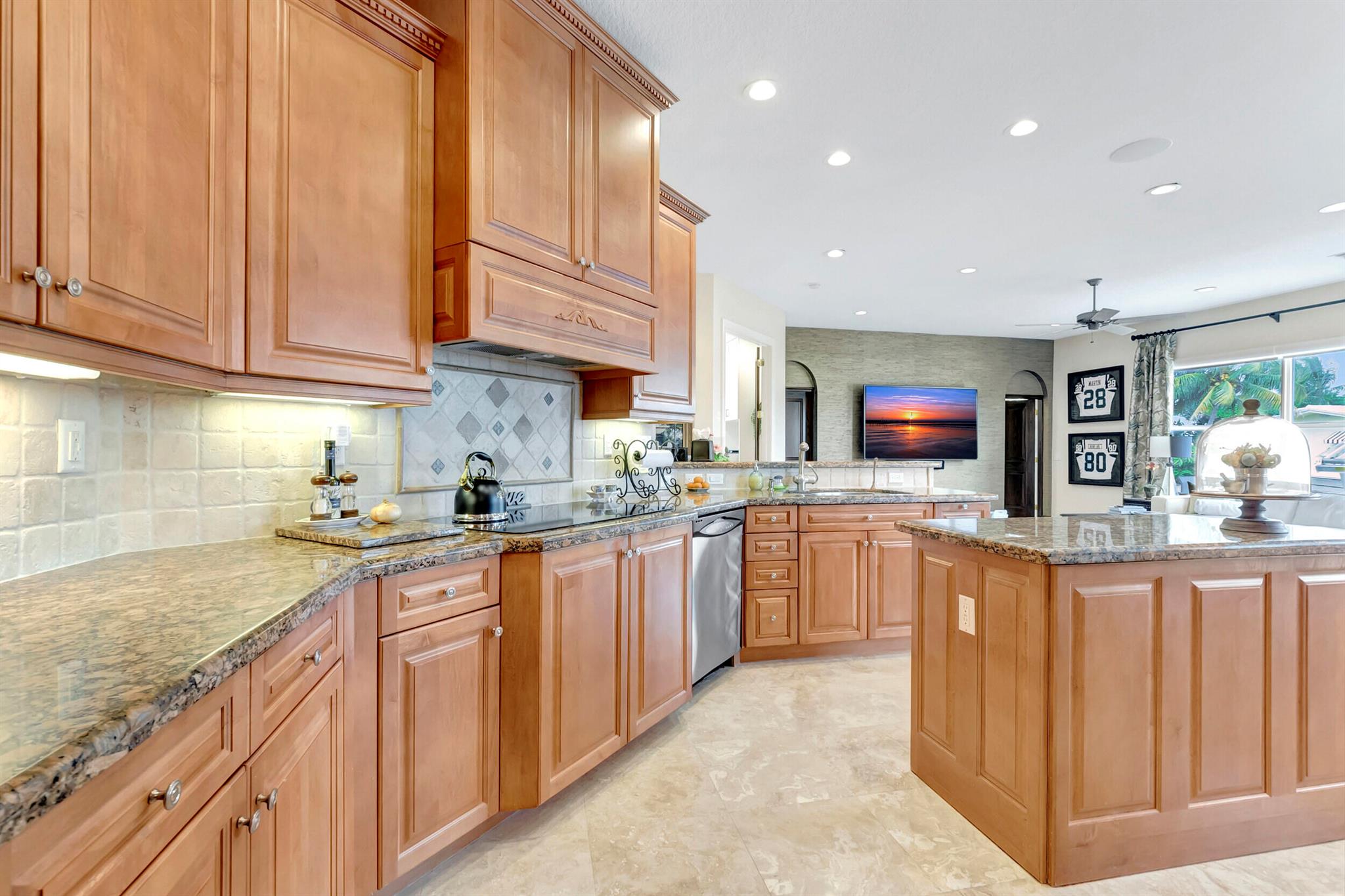 BLUE INLET - Residential