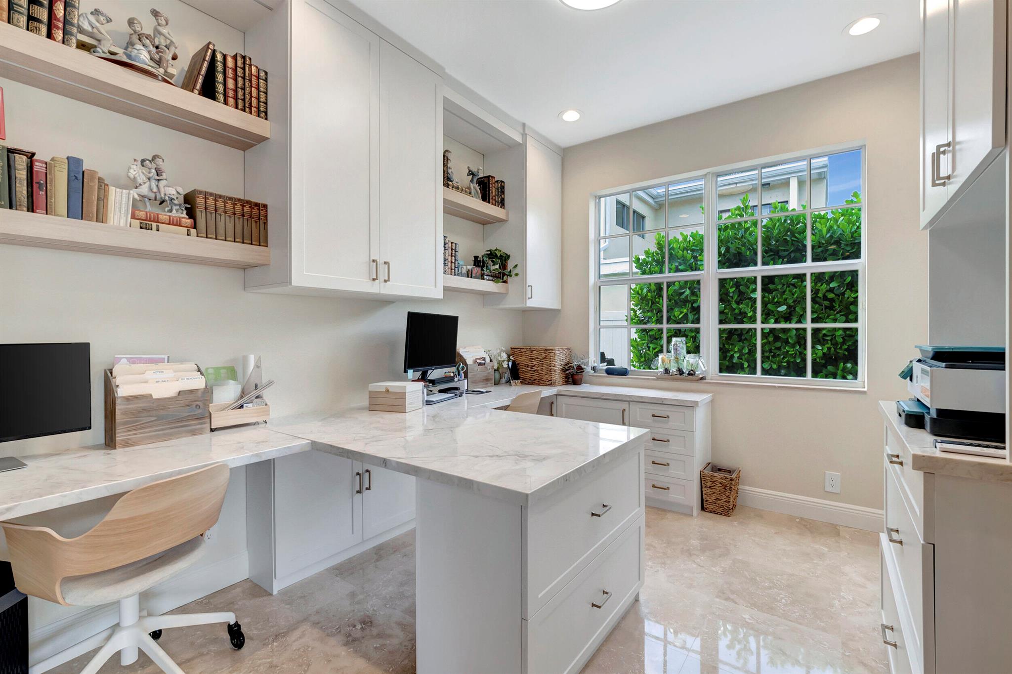 BLUE INLET - Residential