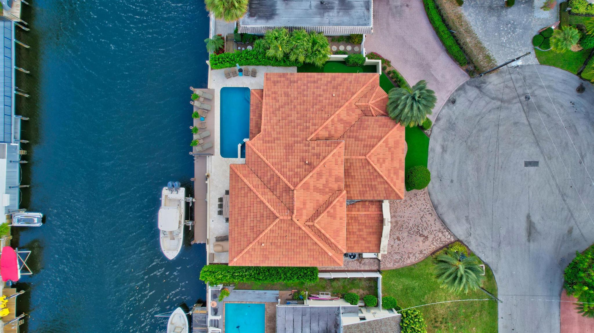 BLUE INLET - Residential