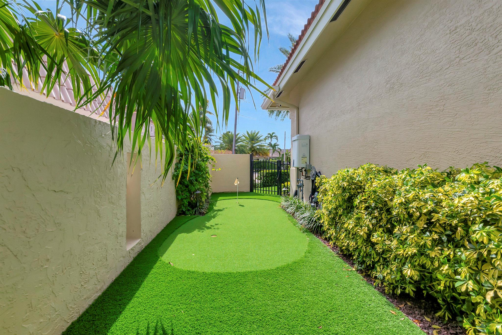 BLUE INLET - Residential