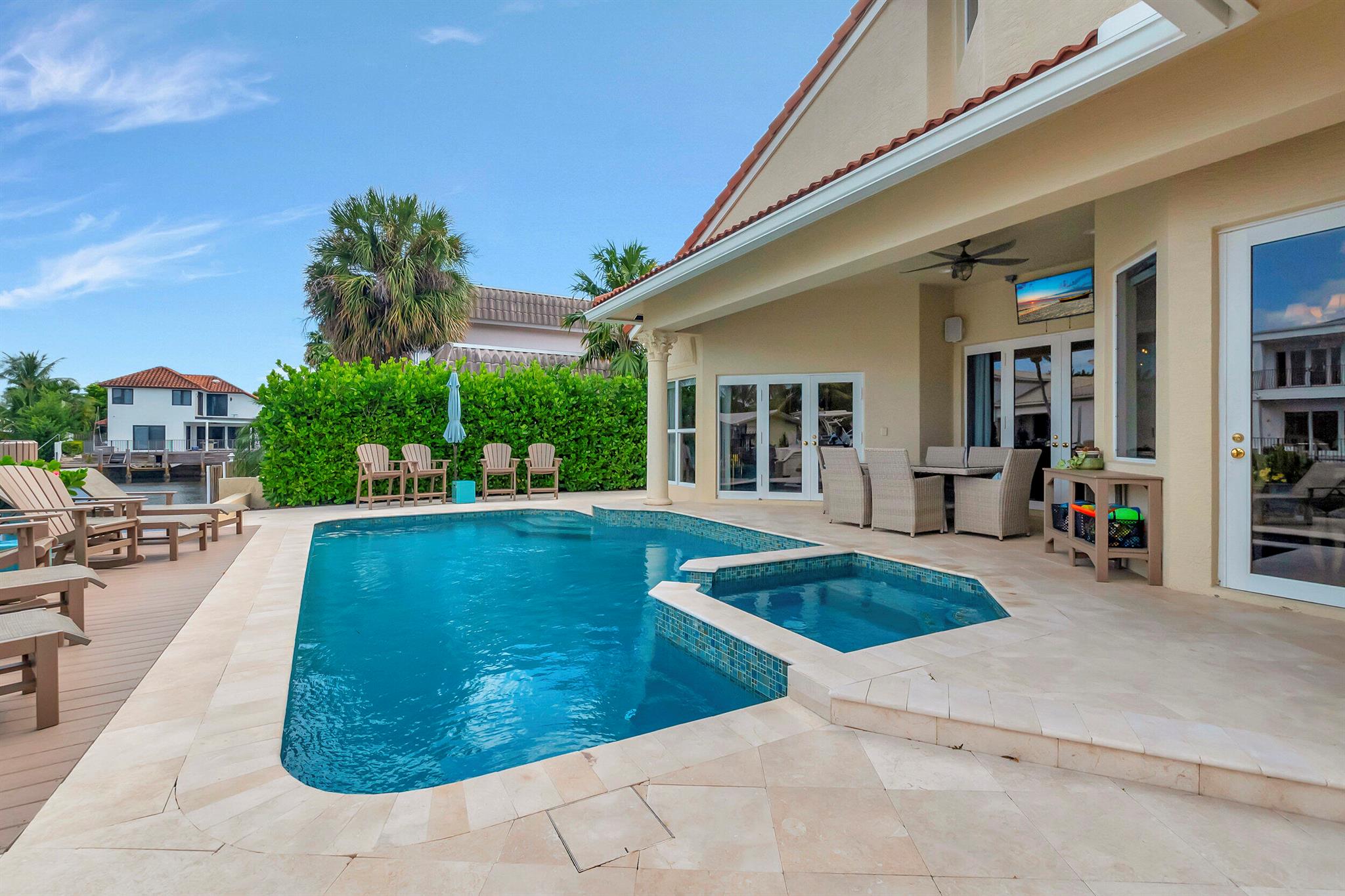 BLUE INLET - Residential