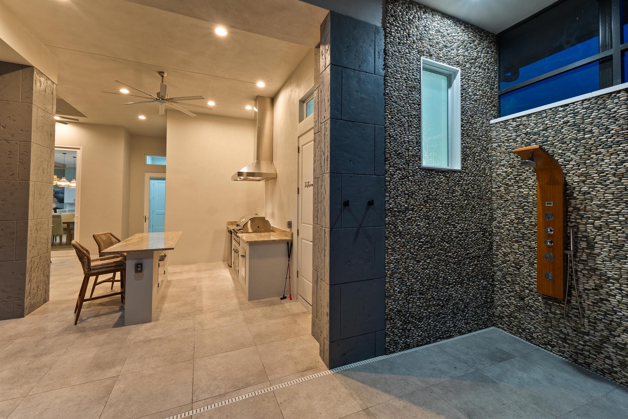 FOX GROVE (AKA MEADOW RUN - Residential