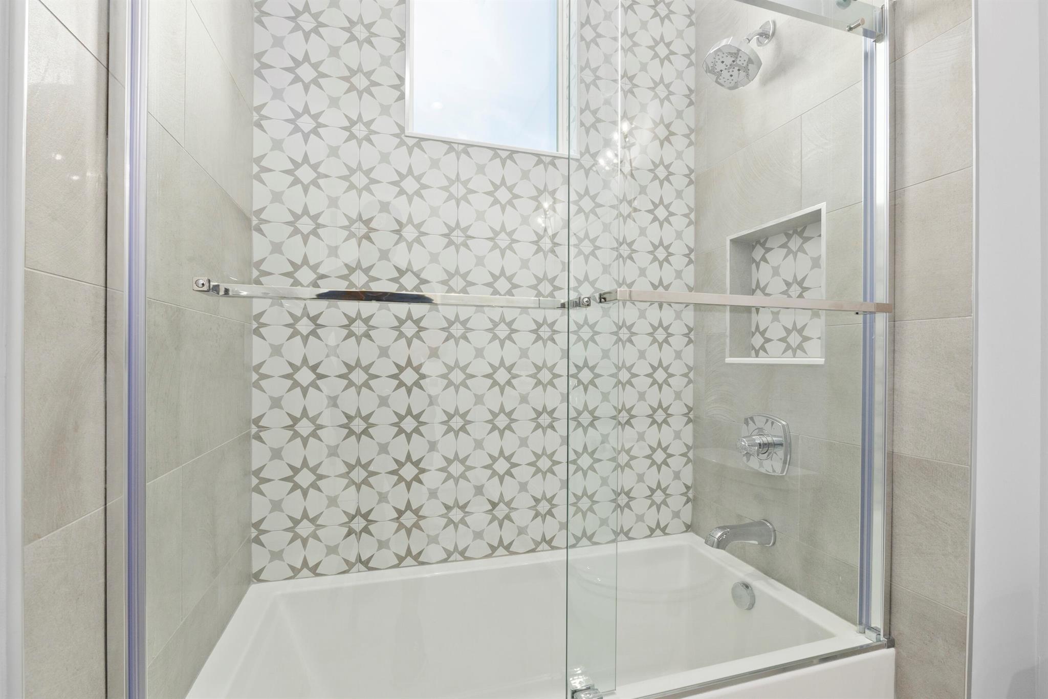 FOX GROVE (AKA MEADOW RUN - Residential